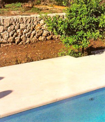 Azulejera Cerámica Cordobesa S.L. piedra caliza y arenisca para decoración