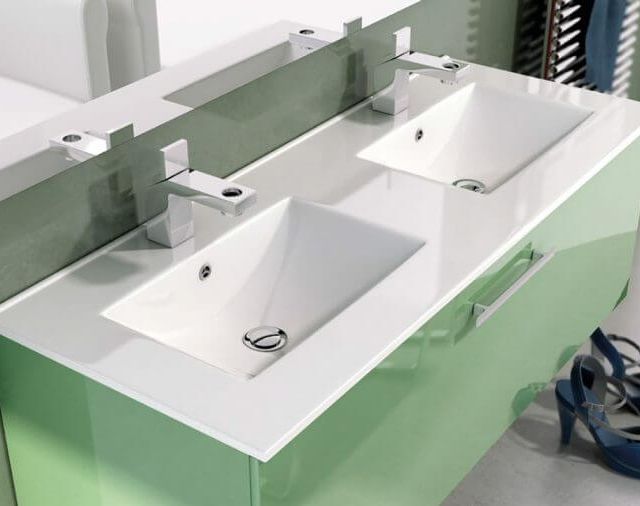 Azulejera Cerámica Cordobesa S.L. lavabo de porcelana sobre mueble thin