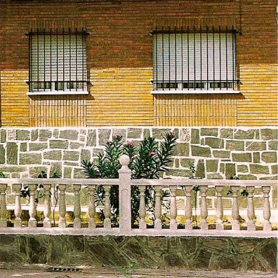 Azulejera Cerámica Cordobesa S.L. piedra natural en lajas para fachadas