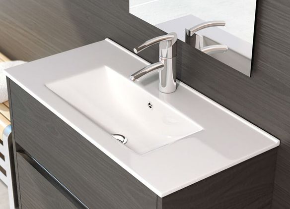 Azulejera Cerámica Cordobesa S.L. lavabo de porcelana sobre mueble thin